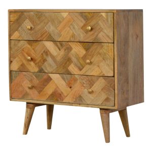 IN272 - Patchwork Pattern Chest-